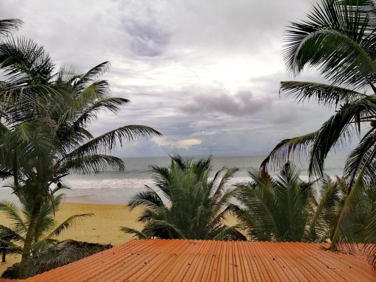 Serenade Beach Hotel Hikkaduwa Exterior photo